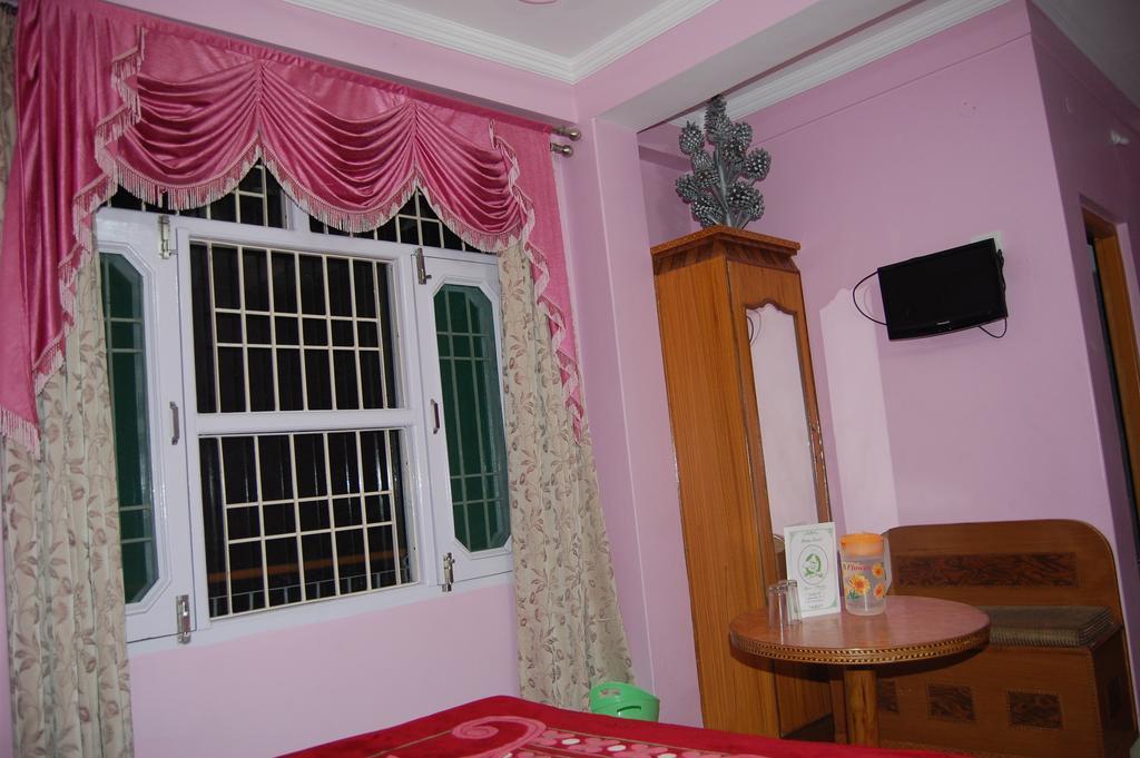 Hotel Ashish Inn Kandāghāt Δωμάτιο φωτογραφία