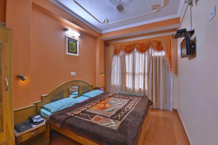 Hotel Ashish Inn Kandāghāt Εξωτερικό φωτογραφία