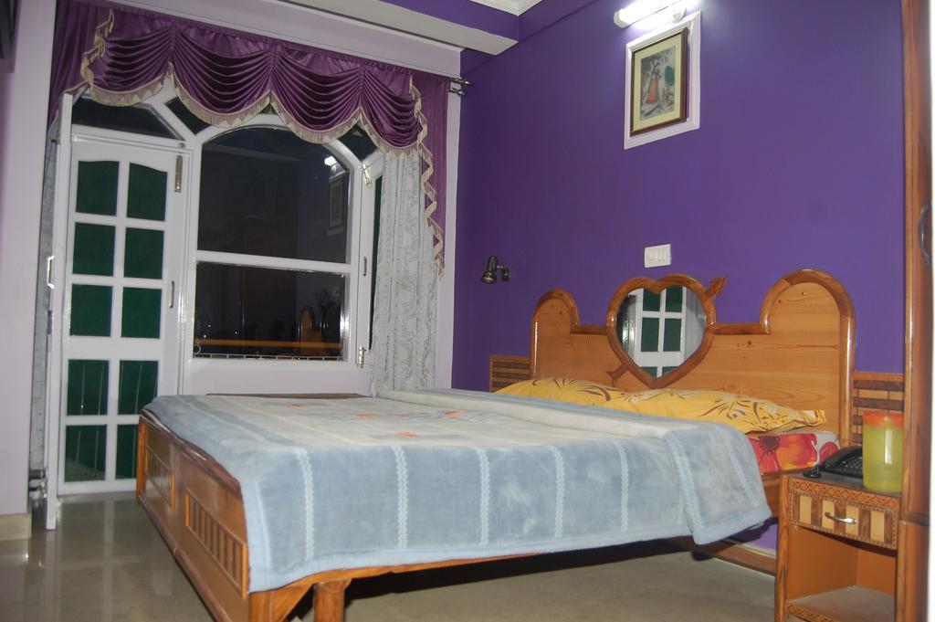Hotel Ashish Inn Kandāghāt Δωμάτιο φωτογραφία