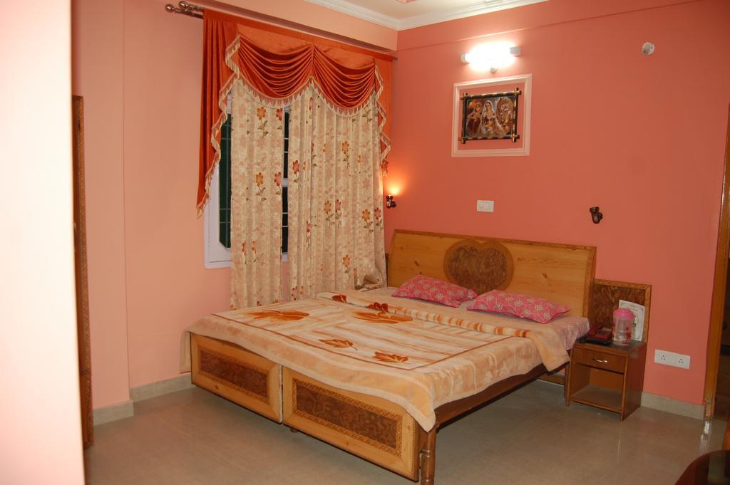 Hotel Ashish Inn Kandāghāt Δωμάτιο φωτογραφία